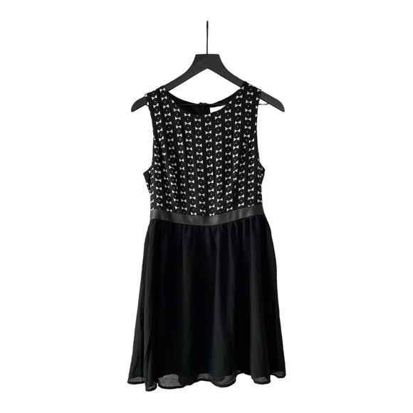 moon Dresses & Skirts - NWT moon brand dress